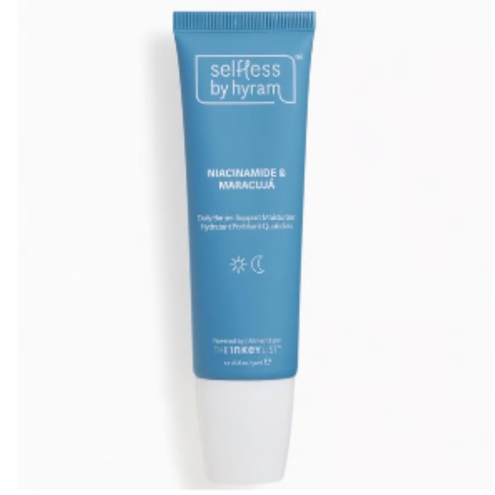 Selfless by Hyram Niacinamide & Maracuja Moisturizer
